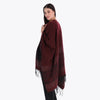 Poncho con Detalle de Flecos y Tejido Lurex